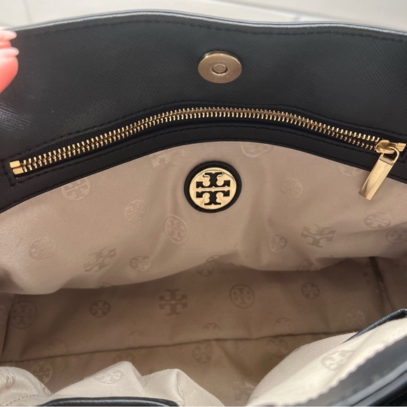 Tory Burch Purse with Detachable Shoulder Strap - Black and Gold Mini tote - Picture 7 of 10
